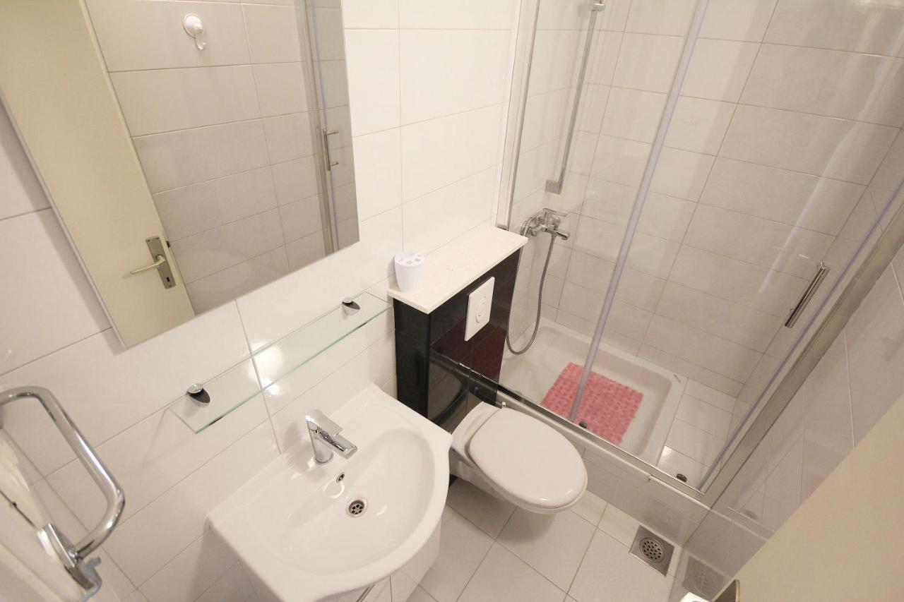 Apartments Vekic Makarska Luaran gambar