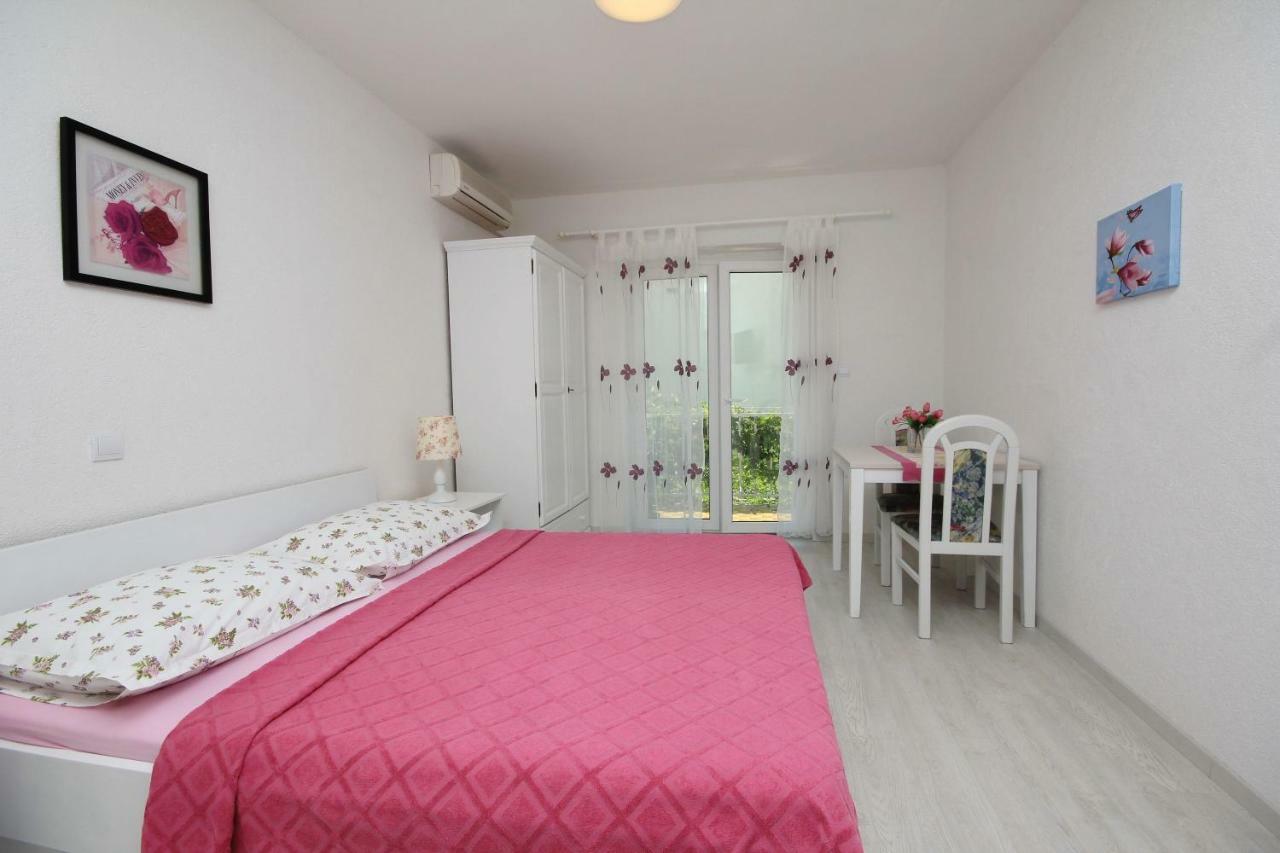 Apartments Vekic Makarska Luaran gambar